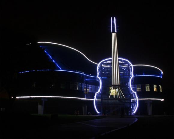 Piano House