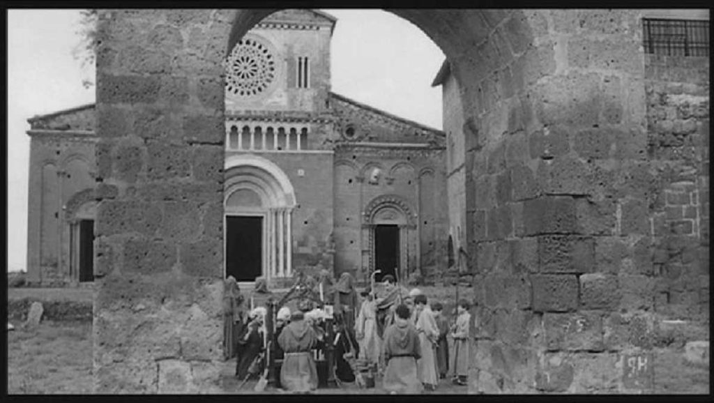 Sul set di Uccellacci Uccellini di Pasolini