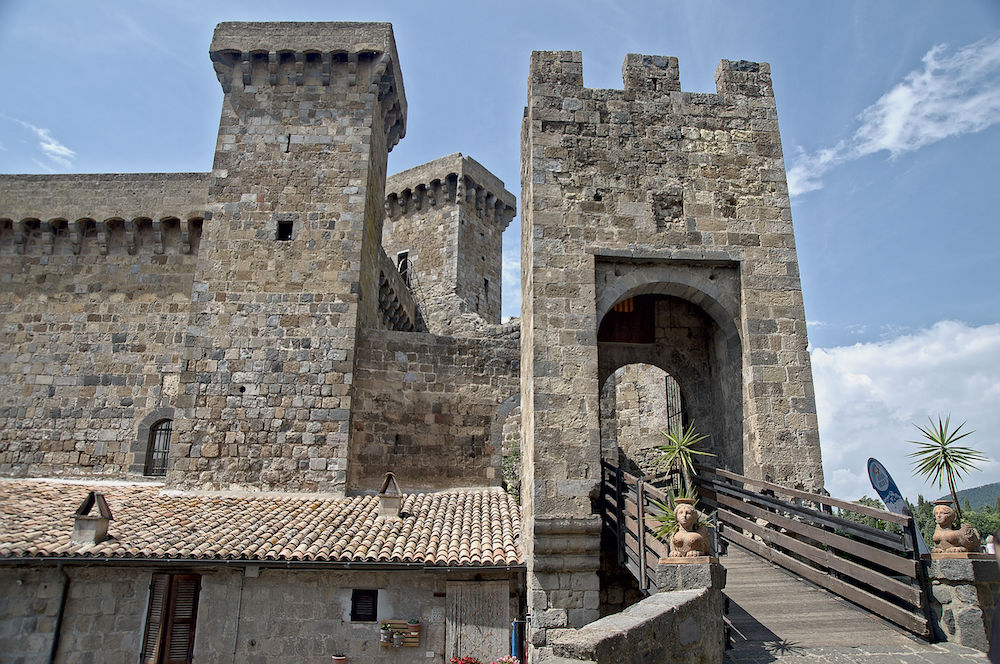 Bolsena Castello lago