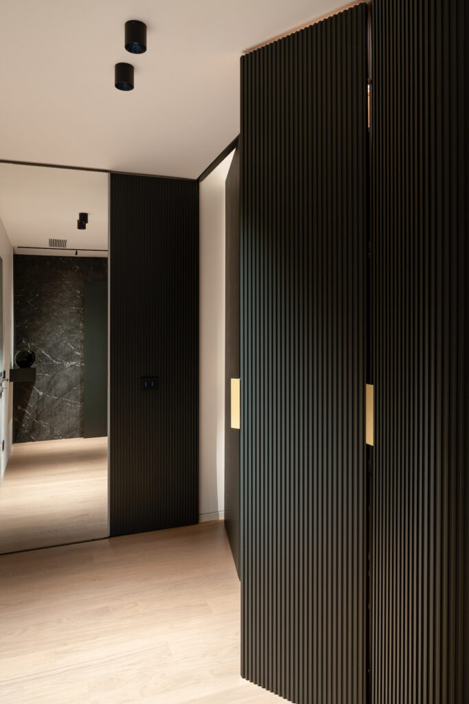parquet rovere scuro appartamento vesce