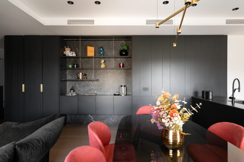 parquet rovere scuro appartamento vesce