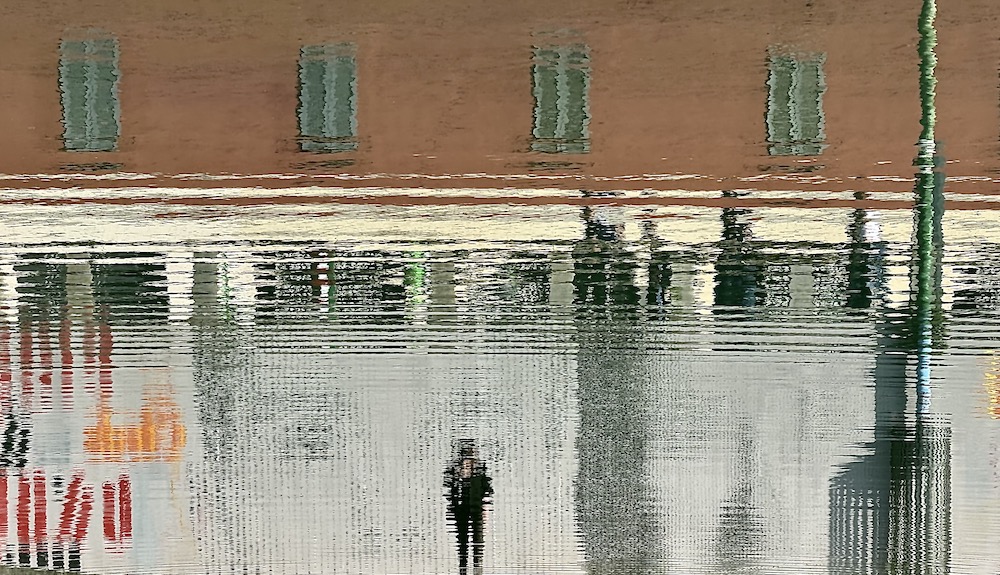 Fotografie urbane di Giancarlo Leone: The city on the water