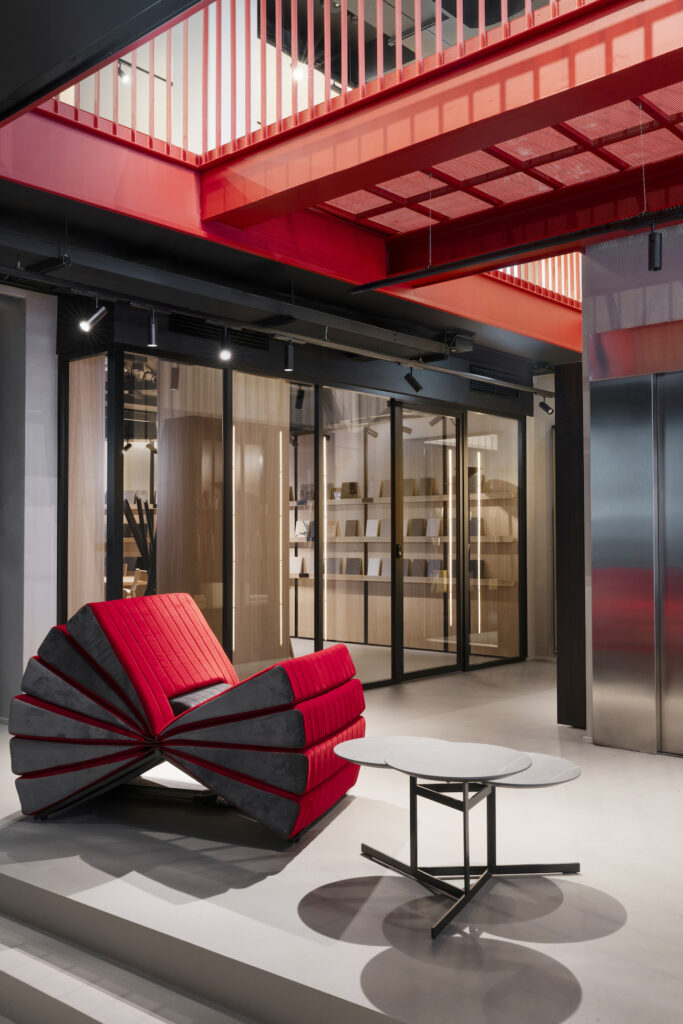 showroom arrital amdl circle parquet in rovere