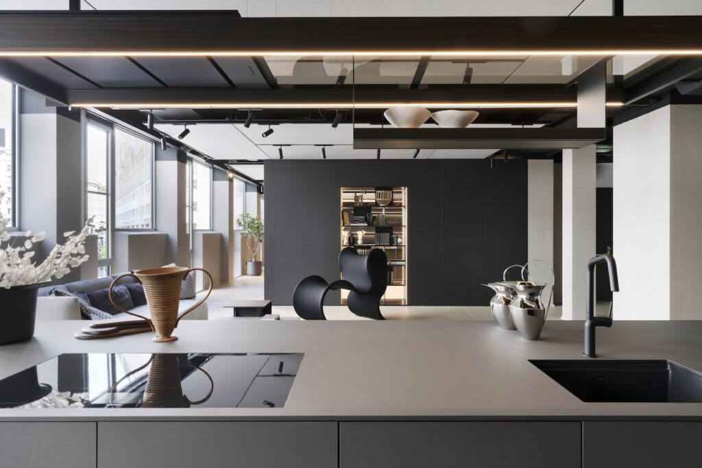 showroom arrital amdl circle parquet in rovere