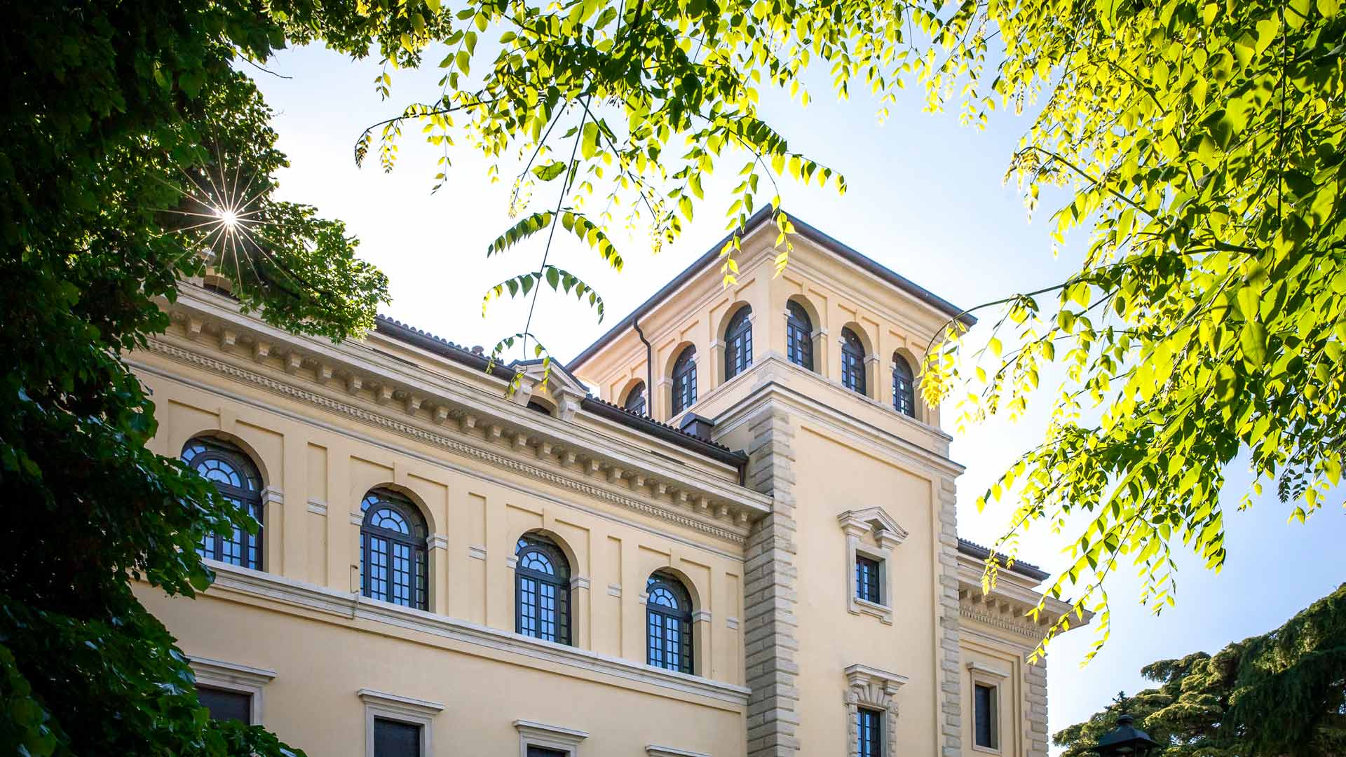 Palazzo poste à Vérone