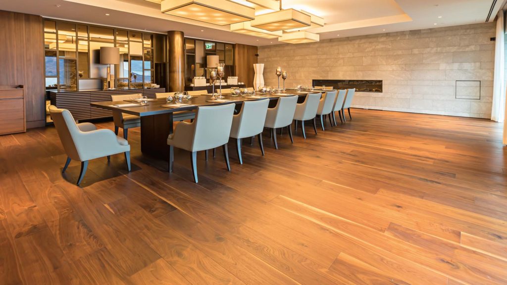 Parquet rovere naturale per Hotel 