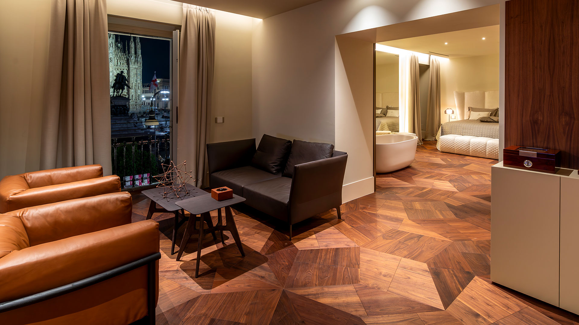 Parquet Slide Noce Canaletto Slide | Noce Canaletto | Hotel AF Duomo - Milano