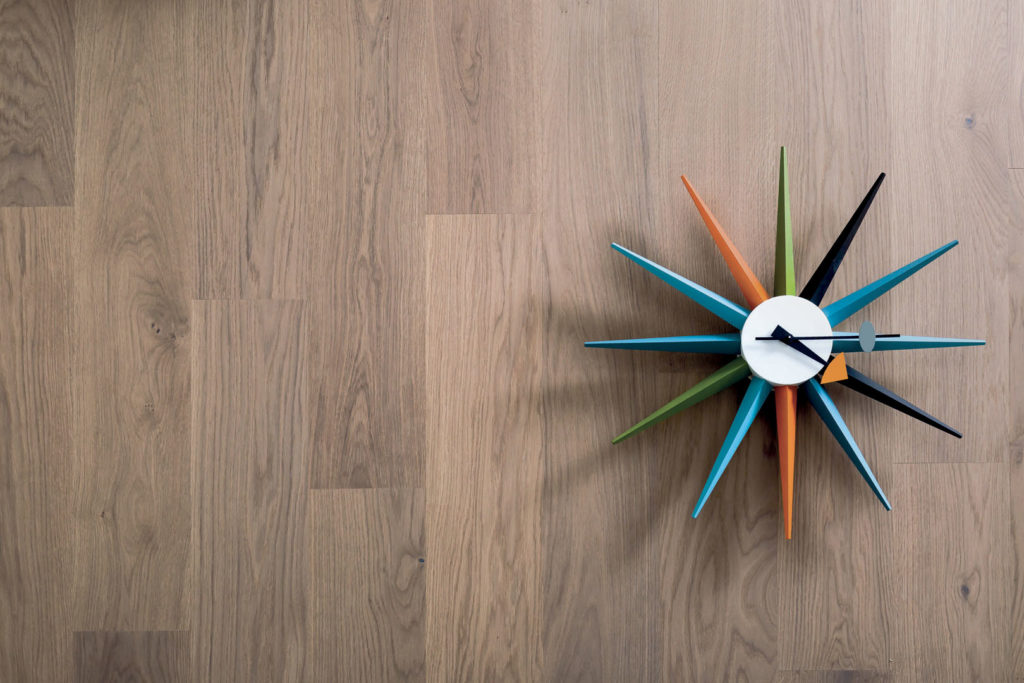 rovere_grisaglie_grigio_argilla_parquet_classica_1920_1080_1 Parquet Rovere naturale grigio chiaro Grisaglie