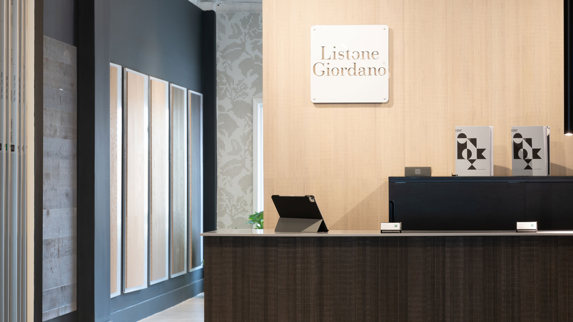 Listone Giordano Miami Showroom 06 oak flooring miami