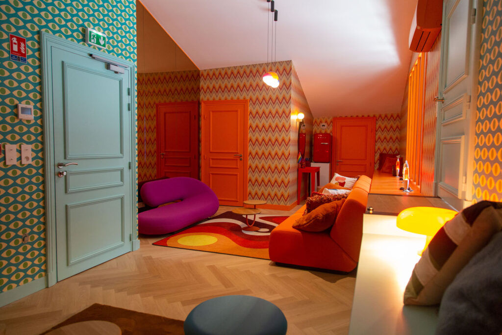 Matilda concept store parquet in rovere posa a spina