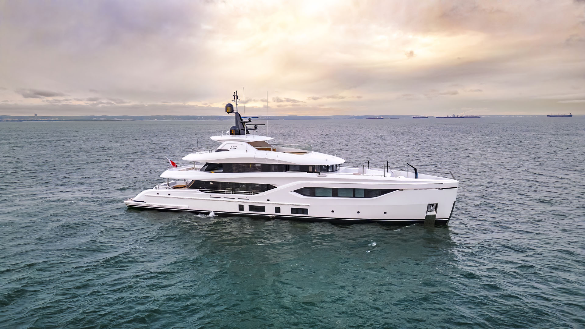 CONRAD C144S ACE EXTERIOR Bird View 01 DJI 0956 (2) yacht parquer rovere