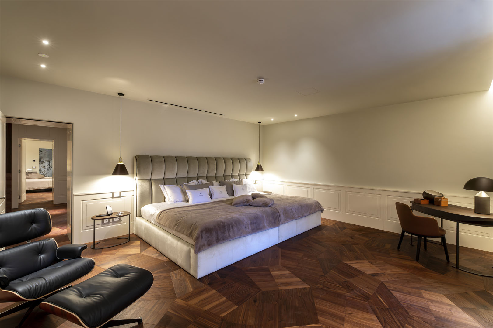 A luxury suite with a view of the Milan Cathedral