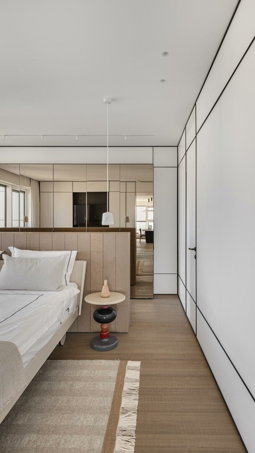 A bright and spacious penthouse in the heart of Tel Aviv