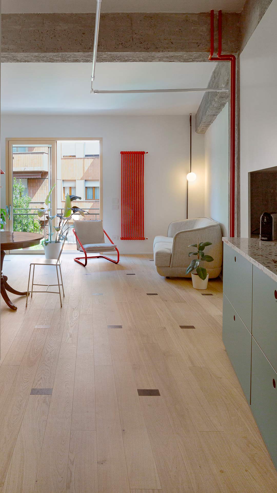 HOUSE B.V.: Interior design between rigor and the sensitive dialogue of forms