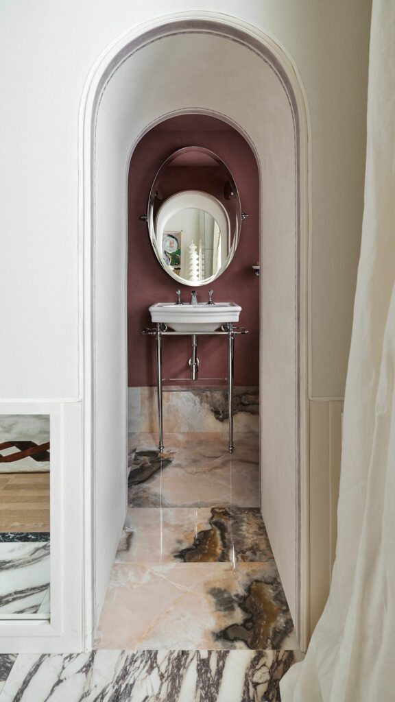 marble flooring for home decor in Madrid