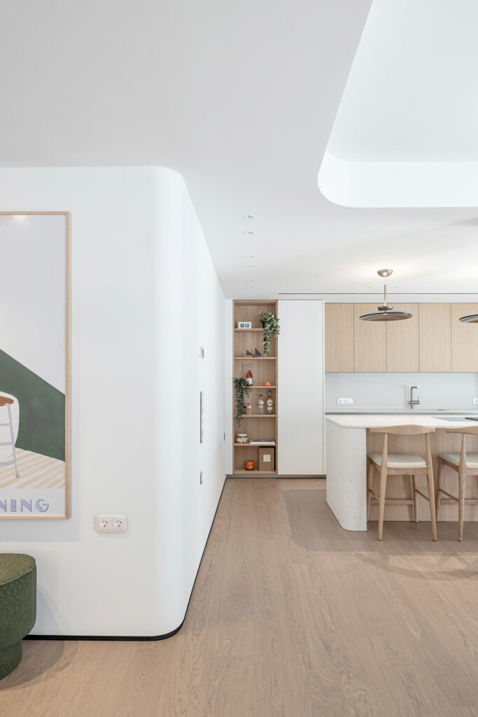light natural oak wood flooring